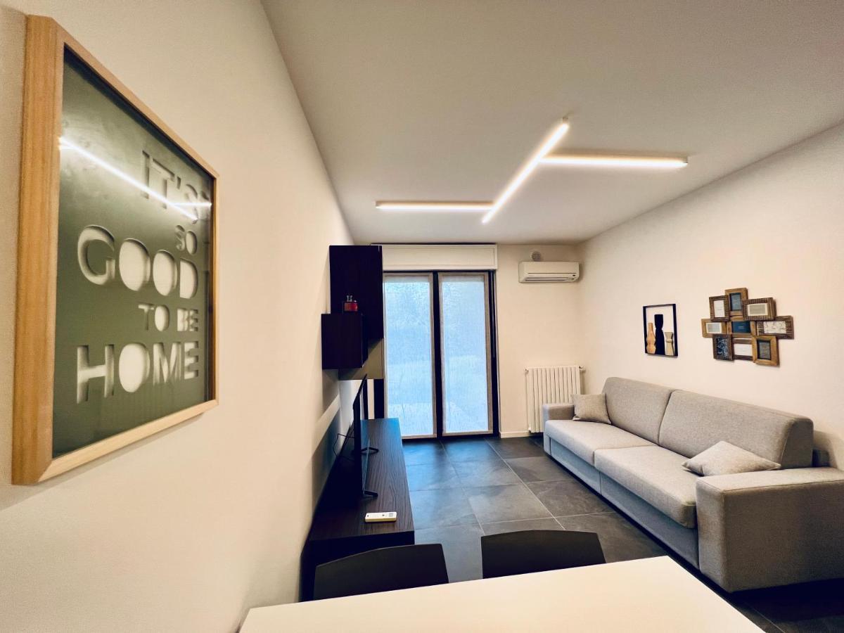 Kristall Lago Residence 데센자노델가르다 외부 사진