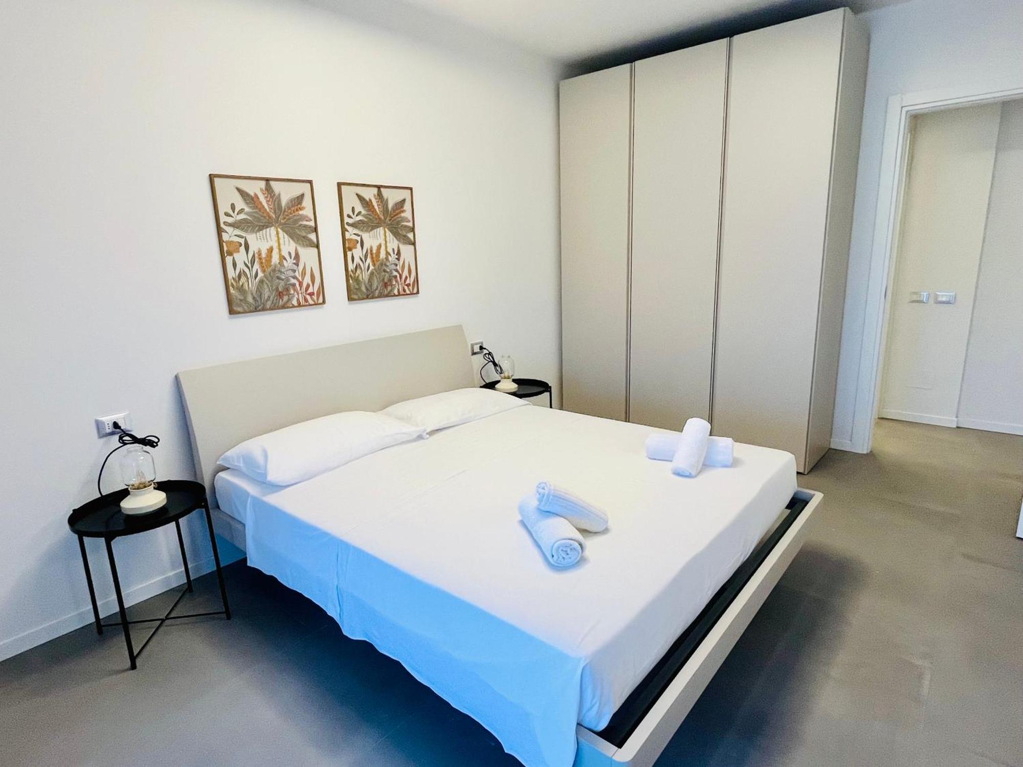 Kristall Lago Residence 데센자노델가르다 외부 사진
