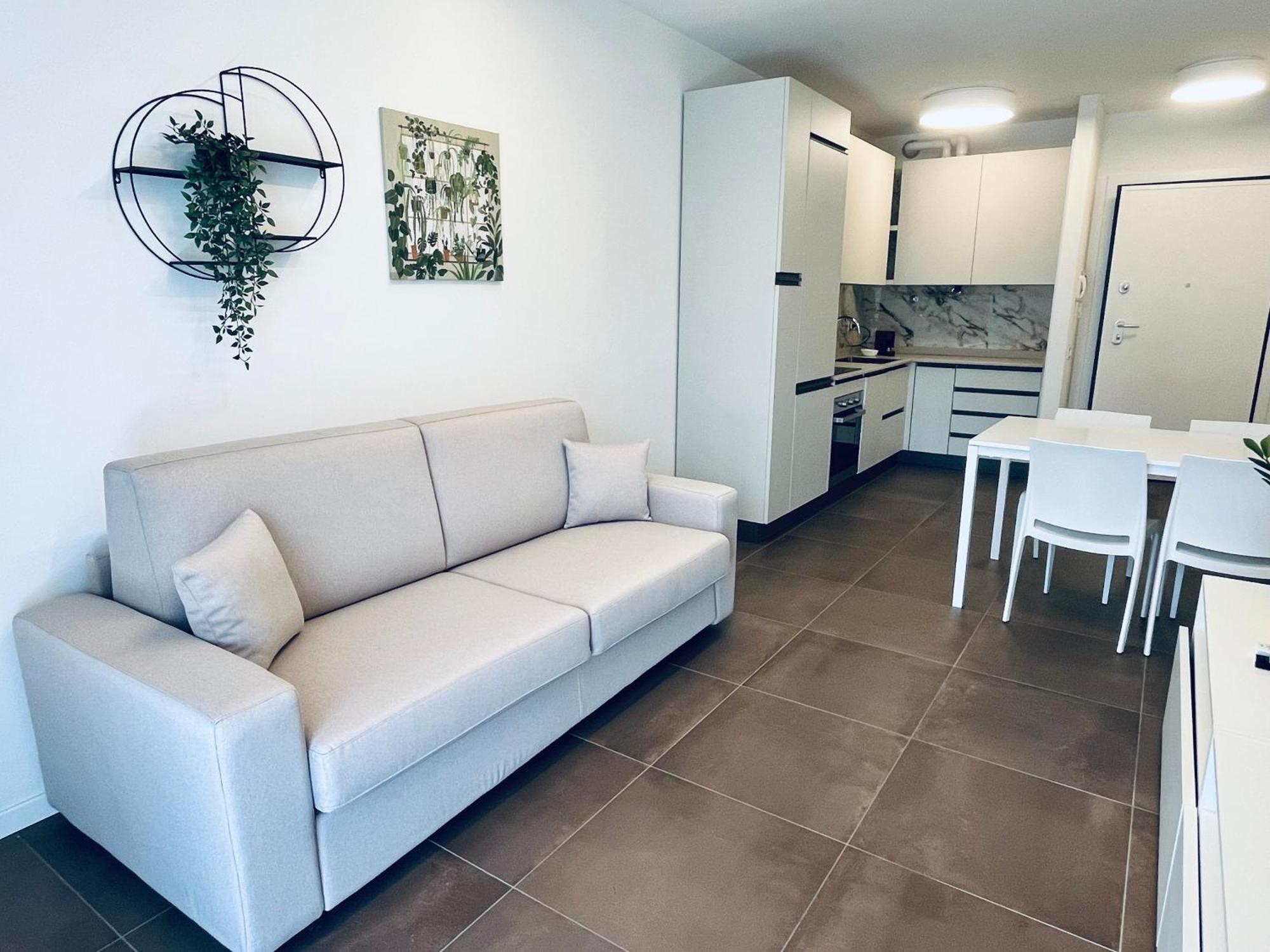 Kristall Lago Residence 데센자노델가르다 외부 사진